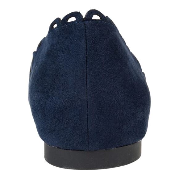 Journee Women's Jezlin Scalloped Flats Blue Size 5 1/2 - Picture 3 of 5